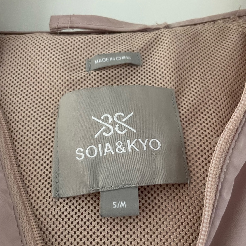 Soia & Kyo Oaklynn Water Resistant Windbreaker Rain Jacket - Picture 11 of 14